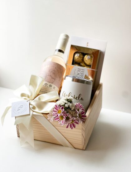 Giftbox Emiliana con Mug Térmico