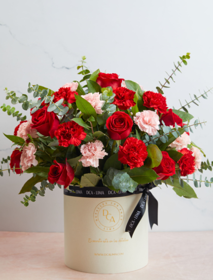 BOX PREMIUM ROSAS, CLAVELES Y ROSAS