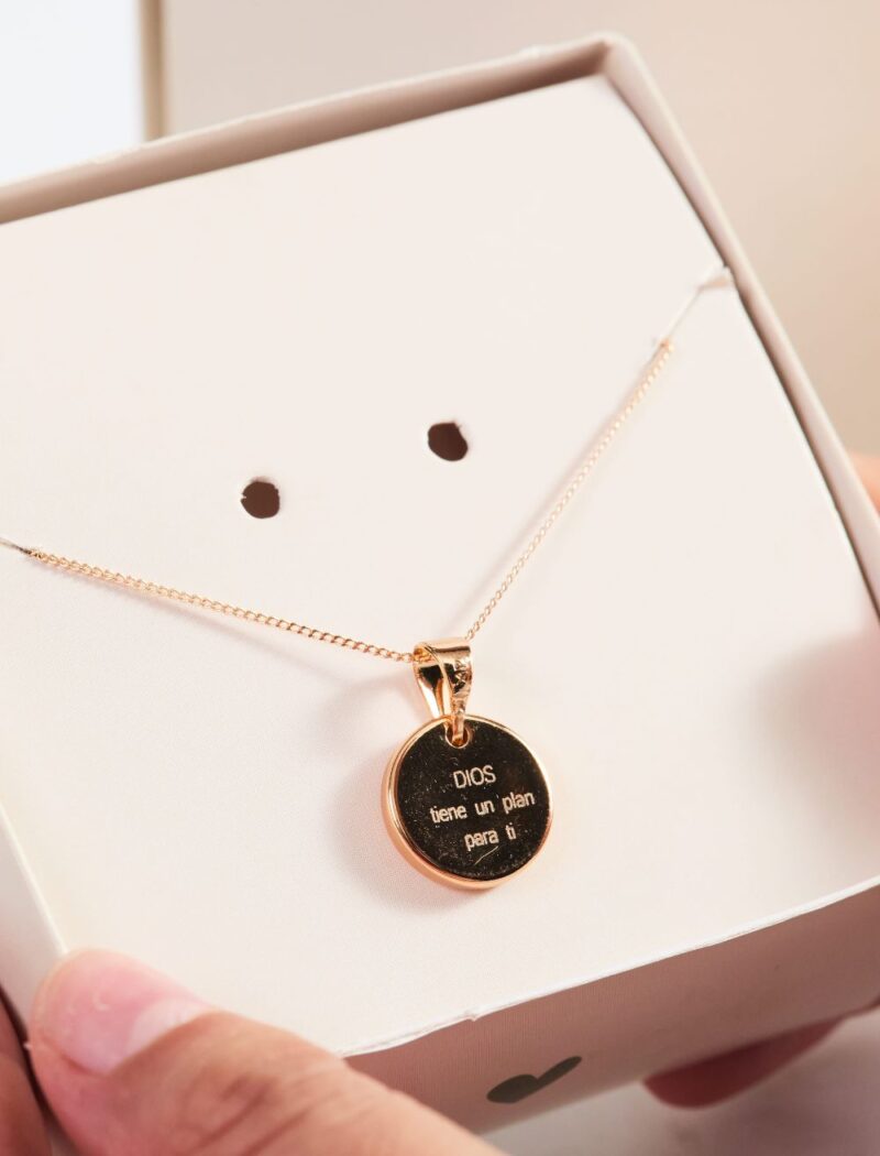 COLLAR LOVER