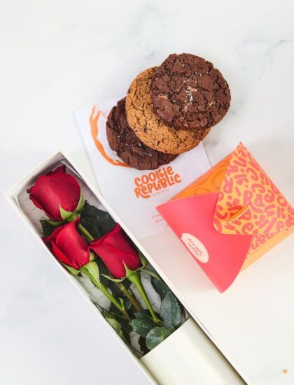 Rosas & Cookies by DCA + Cookie Republic
