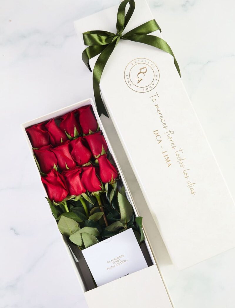 Caja 12 Rosas Rojas Día de la Madre - Imagen 2