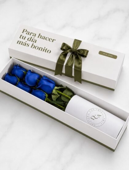 CAJA 6 ROSAS AZULES