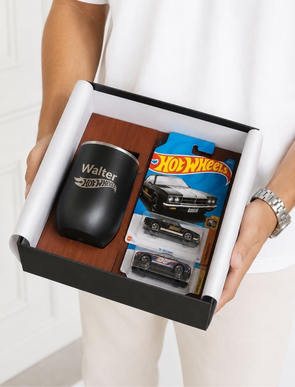 HOT WHEELS BOX PREMIUM DCA