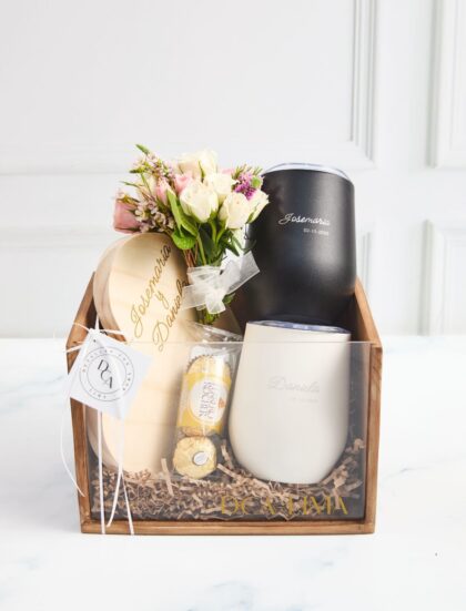 DETALLE PREMIUM PARA ANIVERSARIO DE NOVIOS