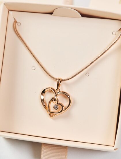 COLLAR BRILLO DEL CORAZON