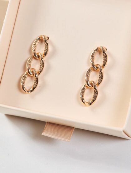 Aretes Eslabón Dorado