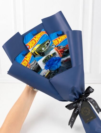 HOT WHEELS RAMO Y ROSA AZUL