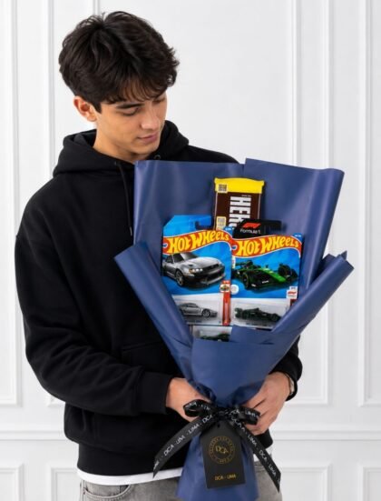 HOT WHEELS RAMO Y HERSHEY