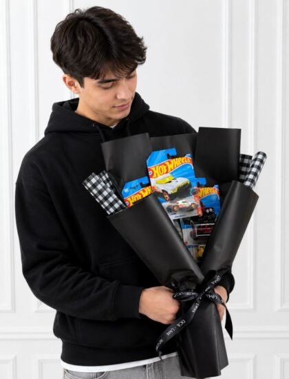 RAMO 5 HOT WHEELS NOVIO